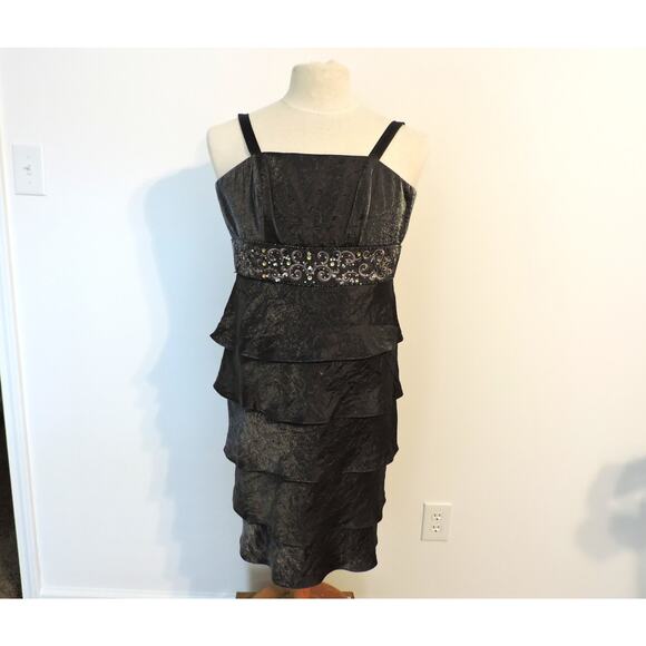 R&M Richards Cocktail Dress with Tiered Skirt Size 8 - Picture 1 of 6